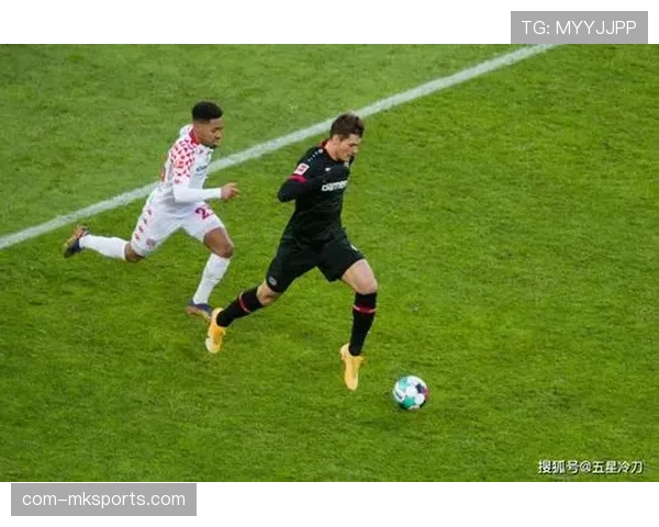 勒沃库森距离胜利仅差四分钟，争议点球改变晋级形势